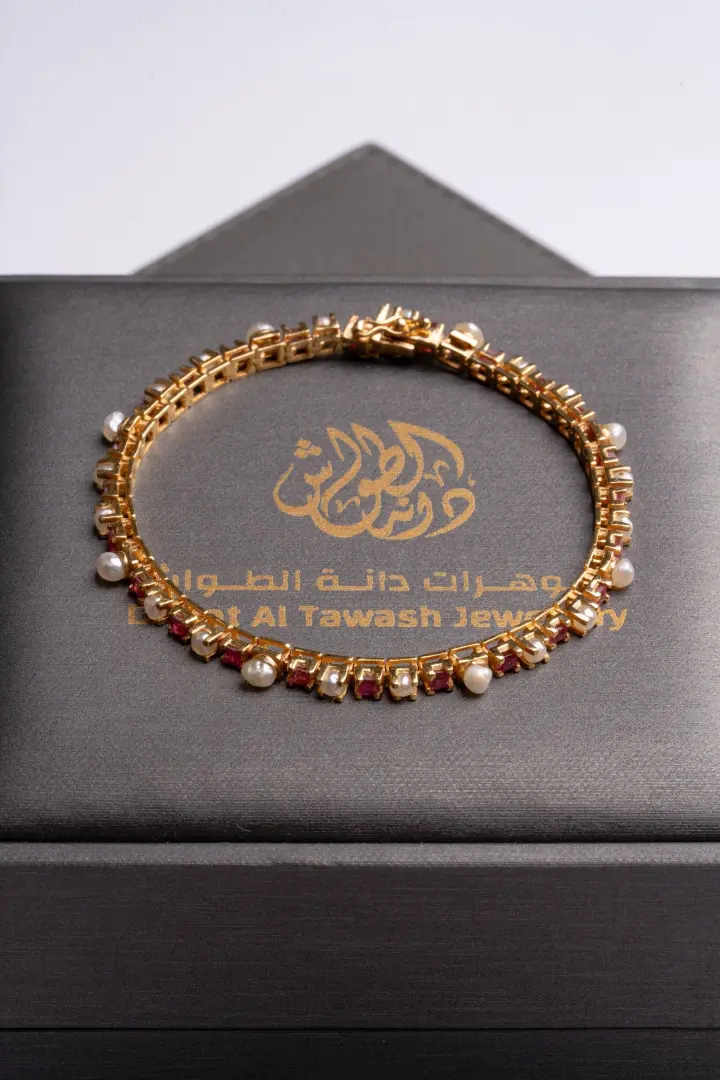 اسوار التنس ذهب مع اللؤلؤ الطبيعي والياقوت